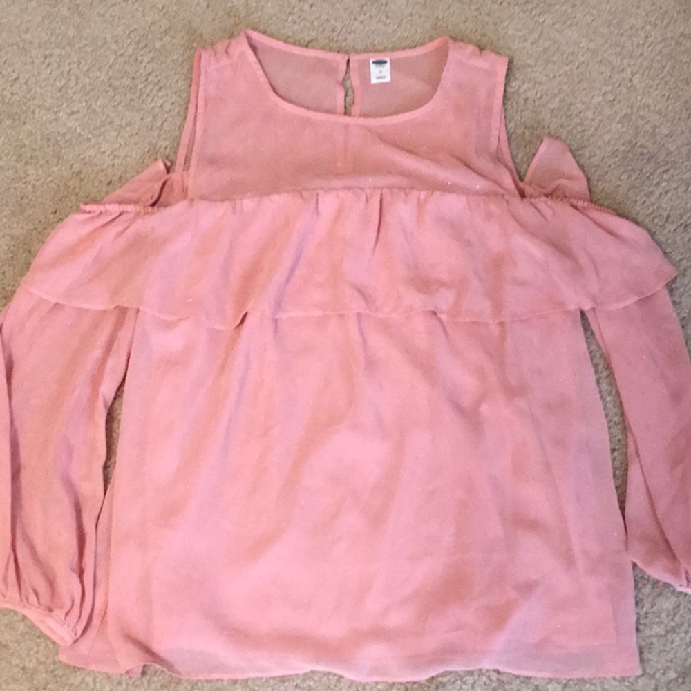 Nearly new long sleeved cutout pink top